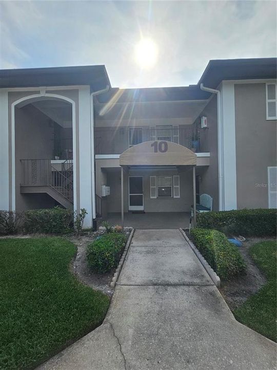 For Sale: $126,000 (1 beds, 1 baths, 620 Square Feet)