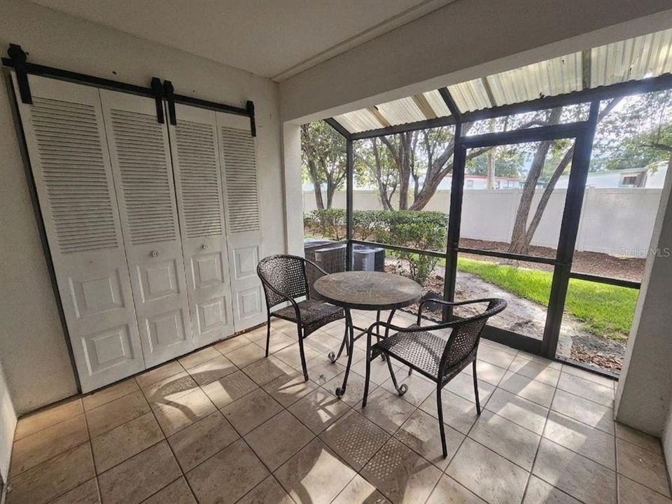 For Sale: $126,000 (1 beds, 1 baths, 620 Square Feet)