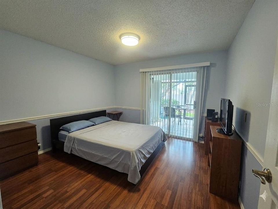 For Sale: $126,000 (1 beds, 1 baths, 620 Square Feet)