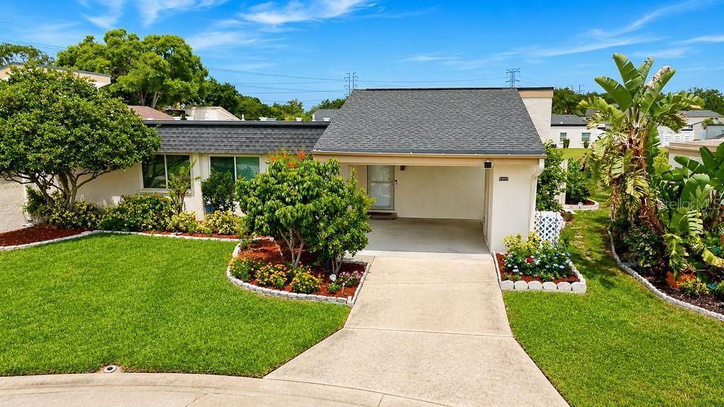 For Sale: $265,900 (2 beds, 2 baths, 1025 Square Feet)