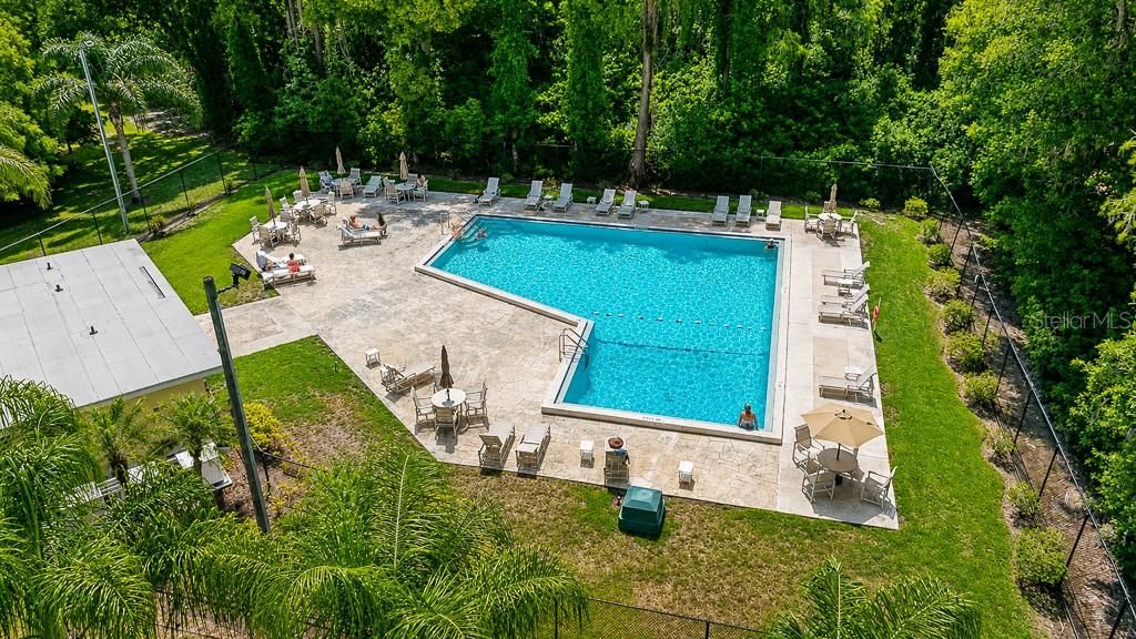 For Sale: $265,900 (2 beds, 2 baths, 1025 Square Feet)
