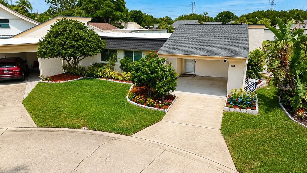 For Sale: $265,900 (2 beds, 2 baths, 1025 Square Feet)