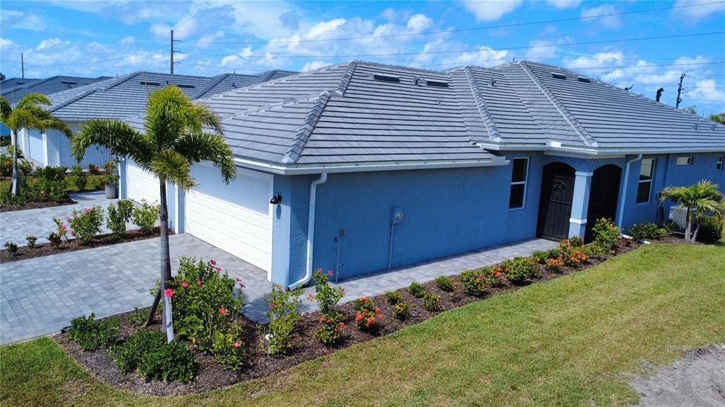 En Venta: $275,000 (2 camas, 2 baños, 1564 Pies cuadrados)