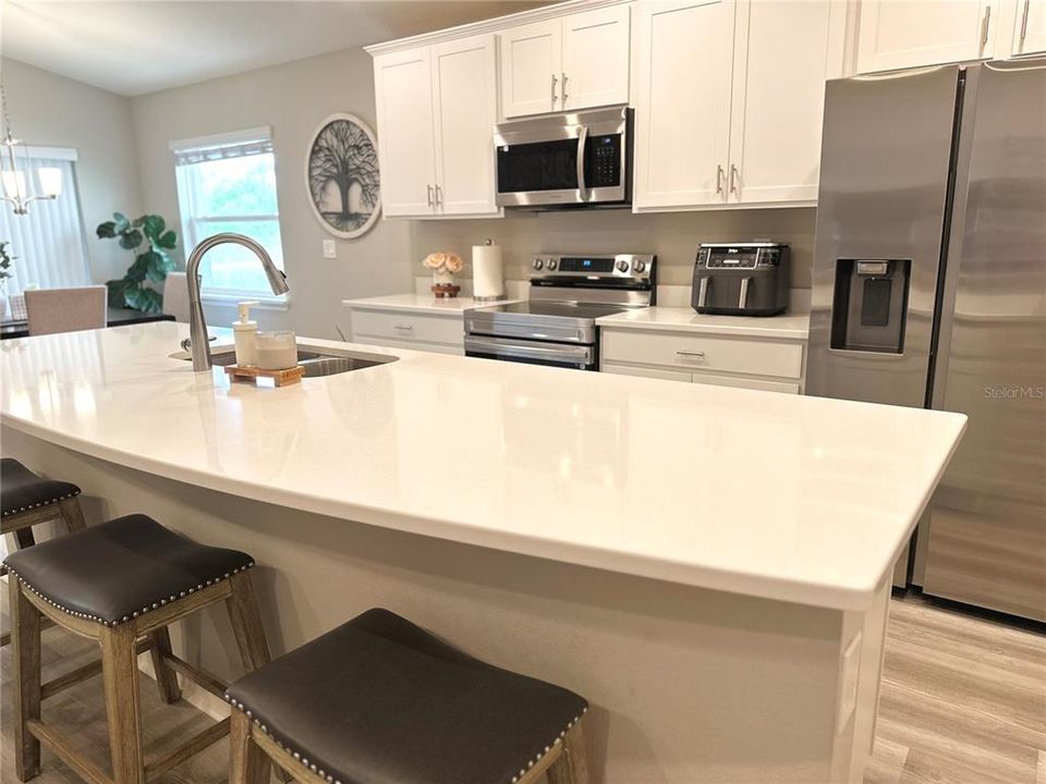 For Rent: $1,990 (3 beds, 2 baths, 1545 Square Feet)
