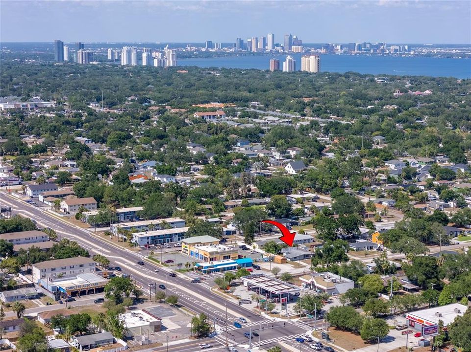Active With Contract: $2,299 (3 beds, 2 baths, 1259 Square Feet)