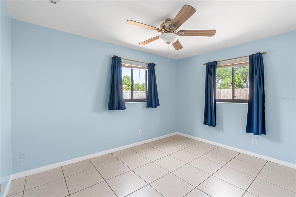 Active With Contract: $2,299 (3 beds, 2 baths, 1259 Square Feet)