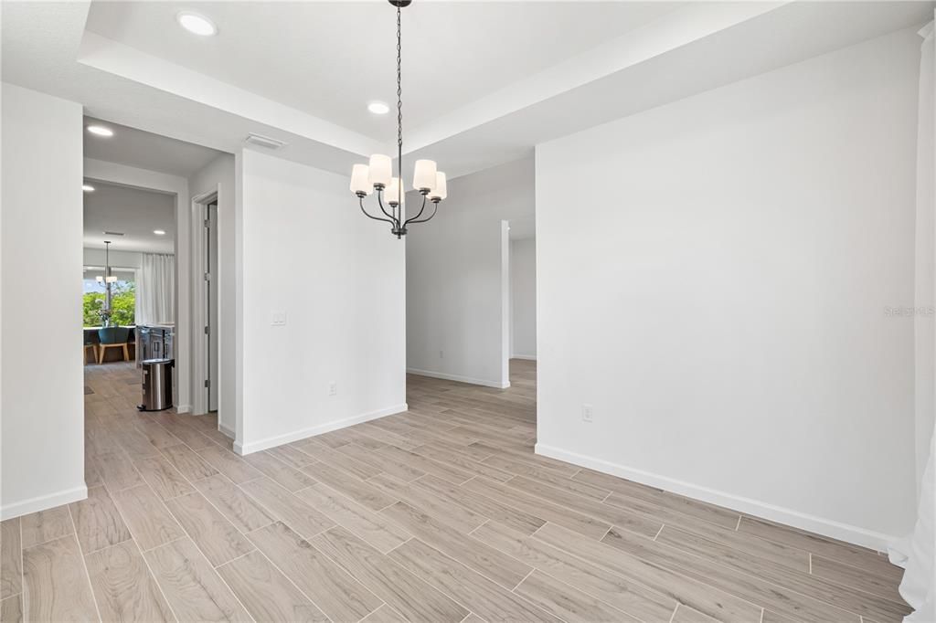 For Sale: $1,790,000 (5 beds, 5 baths, 4977 Square Feet)