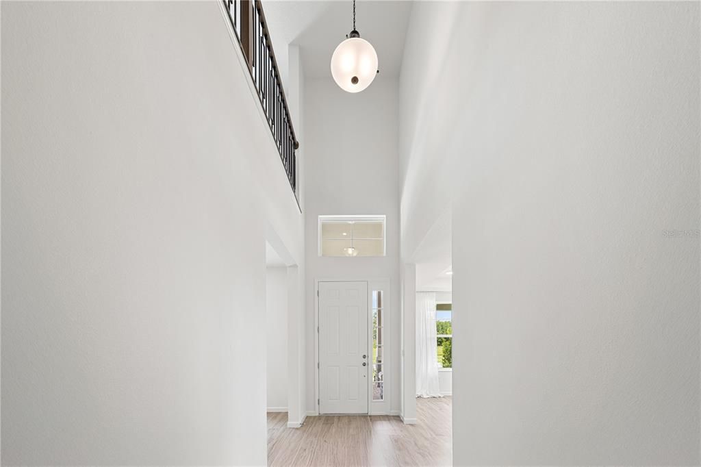 For Sale: $1,790,000 (5 beds, 5 baths, 4977 Square Feet)