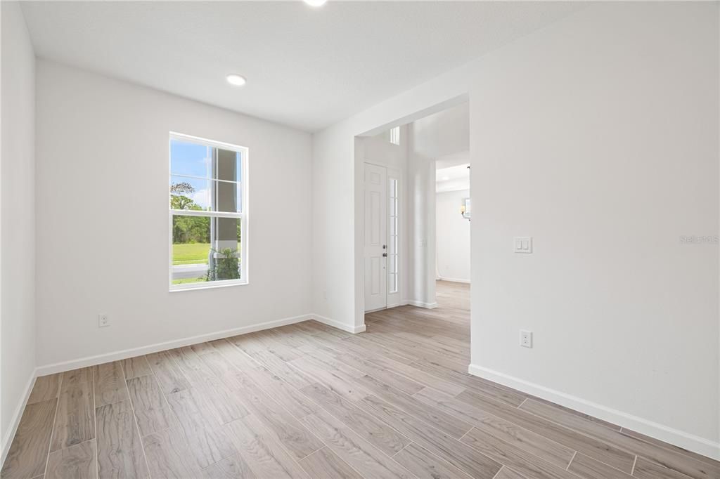For Sale: $1,790,000 (5 beds, 5 baths, 4977 Square Feet)