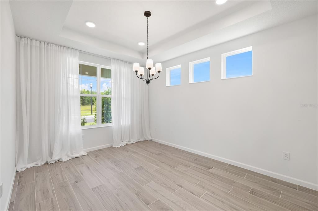 For Sale: $1,790,000 (5 beds, 5 baths, 4977 Square Feet)