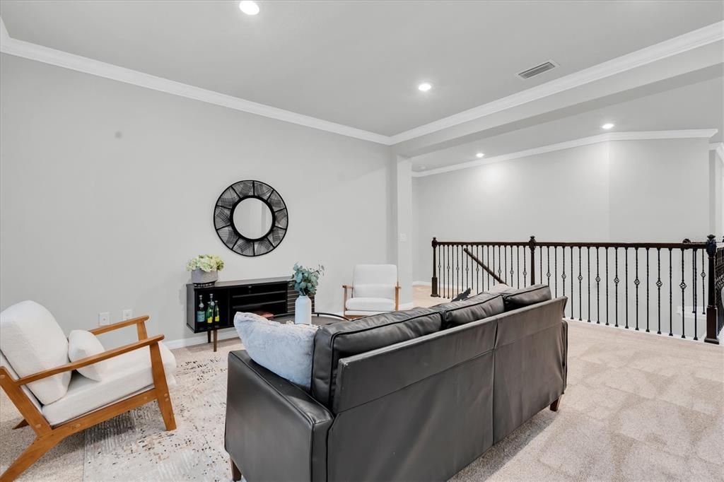 En Venta: $1,279,900 (4 camas, 4 baños, 4526 Pies cuadrados)