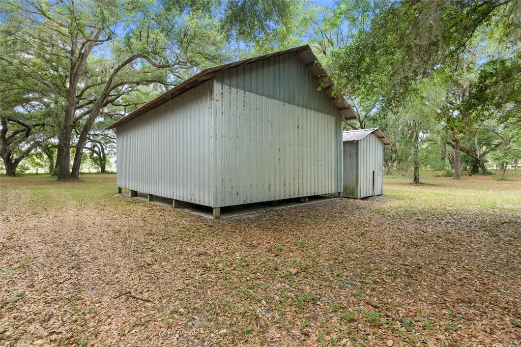 For Sale: $897,500 (3 beds, 2 baths, 1584 Square Feet)