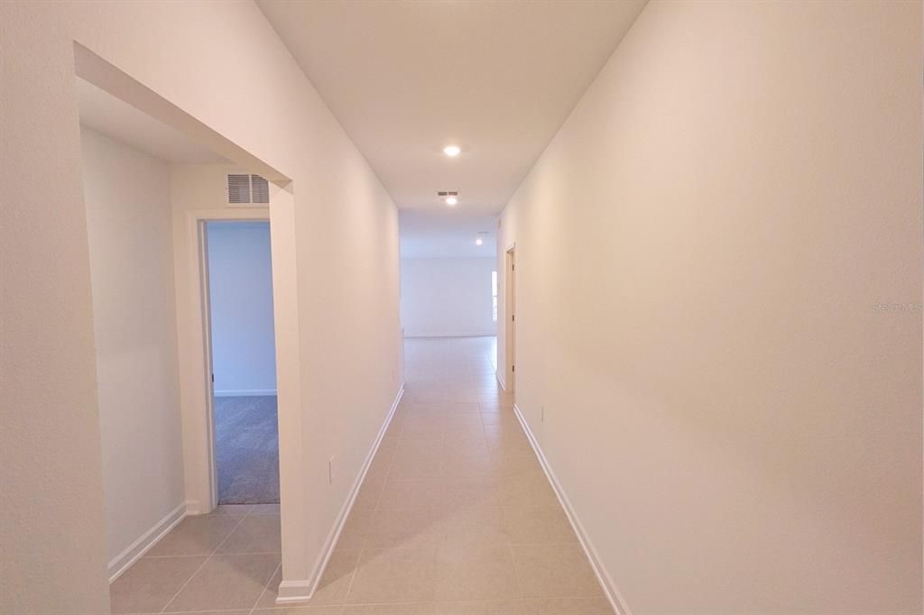 For Rent: $2,100 (4 beds, 2 baths, 1824 Square Feet)