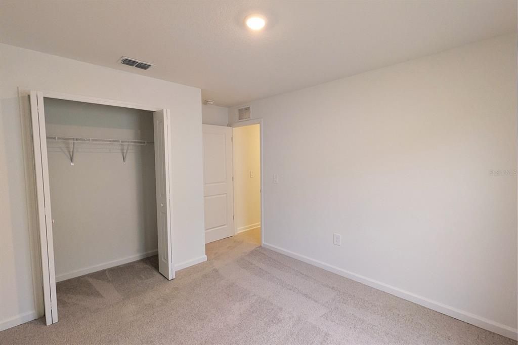 For Rent: $2,100 (4 beds, 2 baths, 1824 Square Feet)