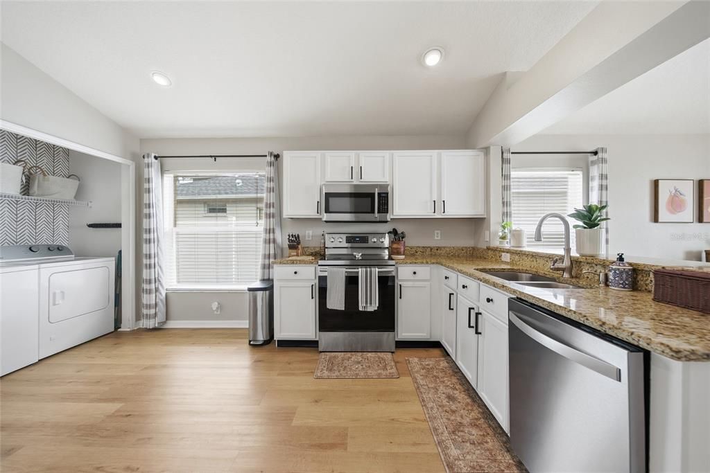 For Sale: $365,000 (3 beds, 2 baths, 1630 Square Feet)