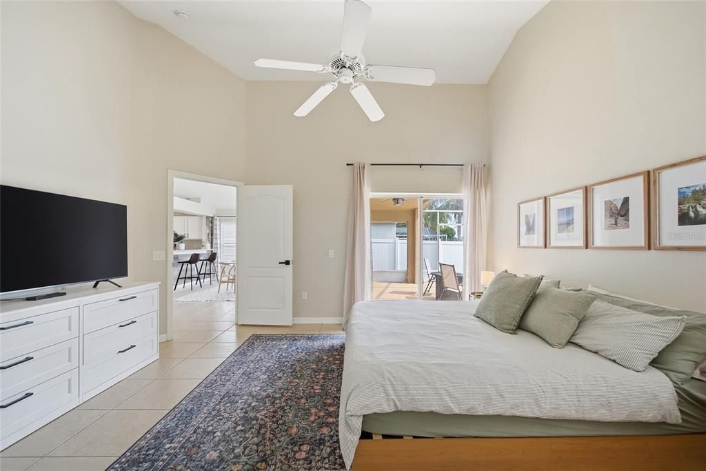 For Sale: $365,000 (3 beds, 2 baths, 1630 Square Feet)