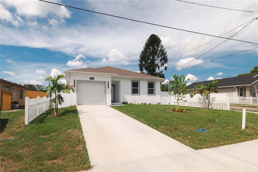 En Venta: $430,000 (3 camas, 2 baños, 1644 Pies cuadrados)