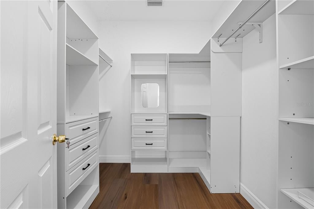 En Venta: $430,000 (3 camas, 2 baños, 1644 Pies cuadrados)