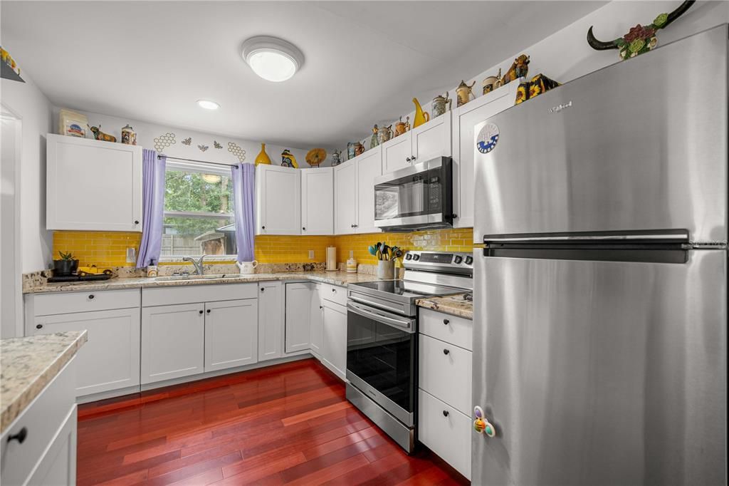 En Venta: $215,000 (2 camas, 1 baños, 1060 Pies cuadrados)