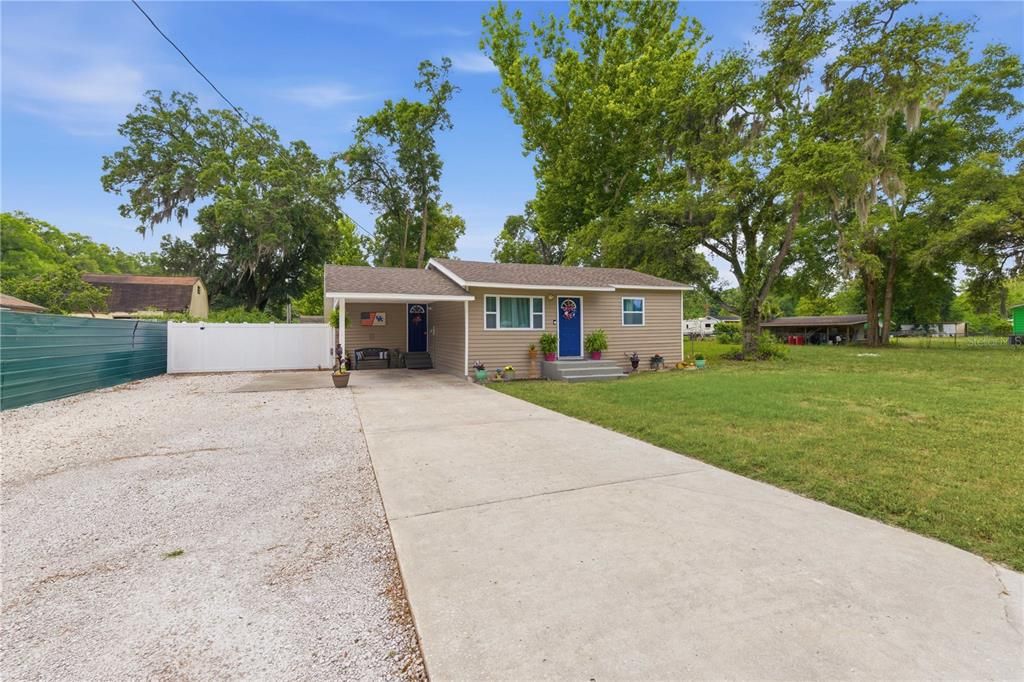 En Venta: $215,000 (2 camas, 1 baños, 1060 Pies cuadrados)