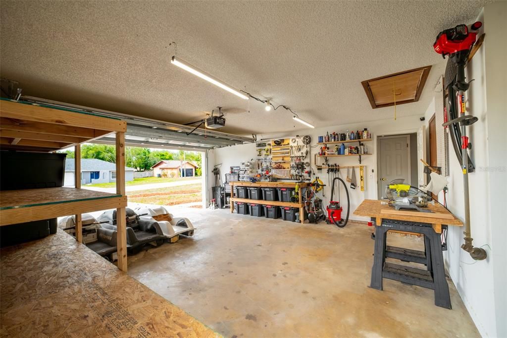 Activo con contrato: $299,500 (3 camas, 2 baños, 1594 Pies cuadrados)