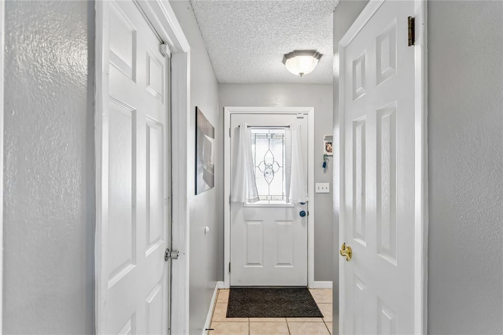 Activo con contrato: $299,500 (3 camas, 2 baños, 1594 Pies cuadrados)