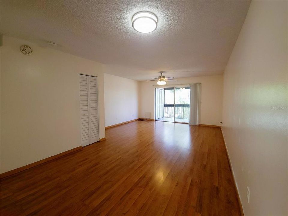 En Renta: $1,600 (2 camas, 1 baños, 1074 Pies cuadrados)