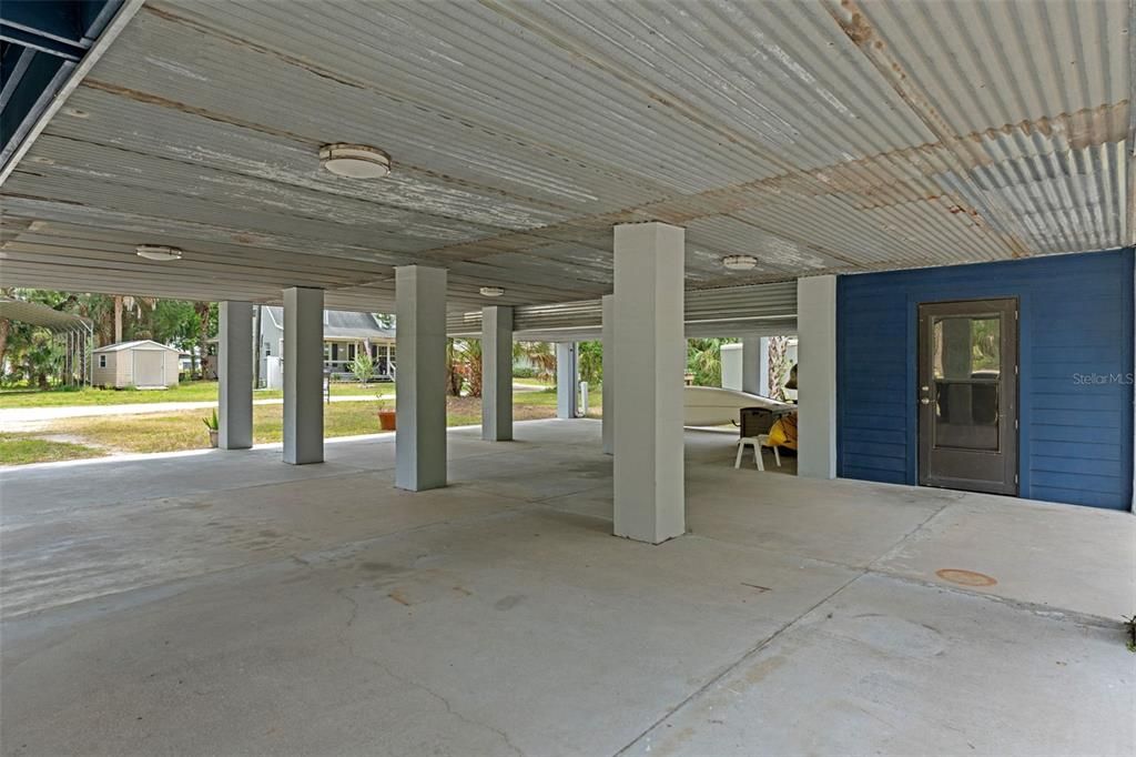 En Venta: $465,000 (3 camas, 2 baños, 1960 Pies cuadrados)