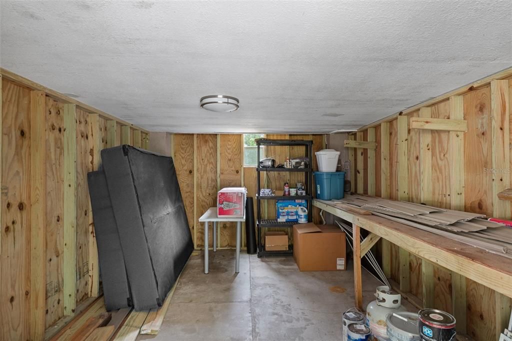 En Venta: $465,000 (3 camas, 2 baños, 1960 Pies cuadrados)