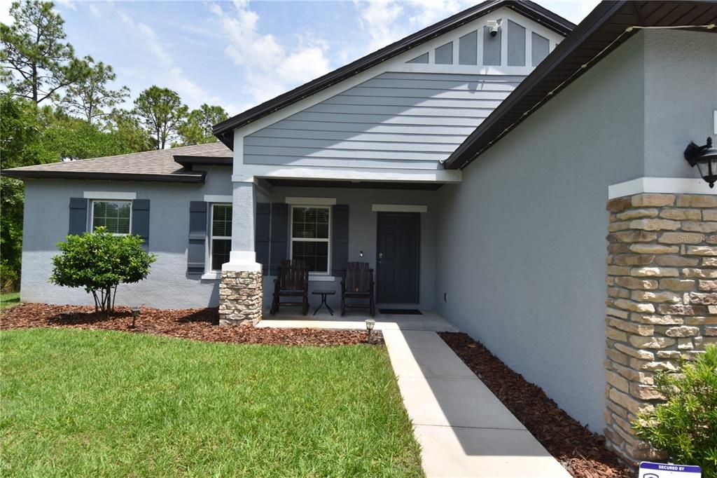 For Sale: $485,000 (3 beds, 2 baths, 1600 Square Feet)