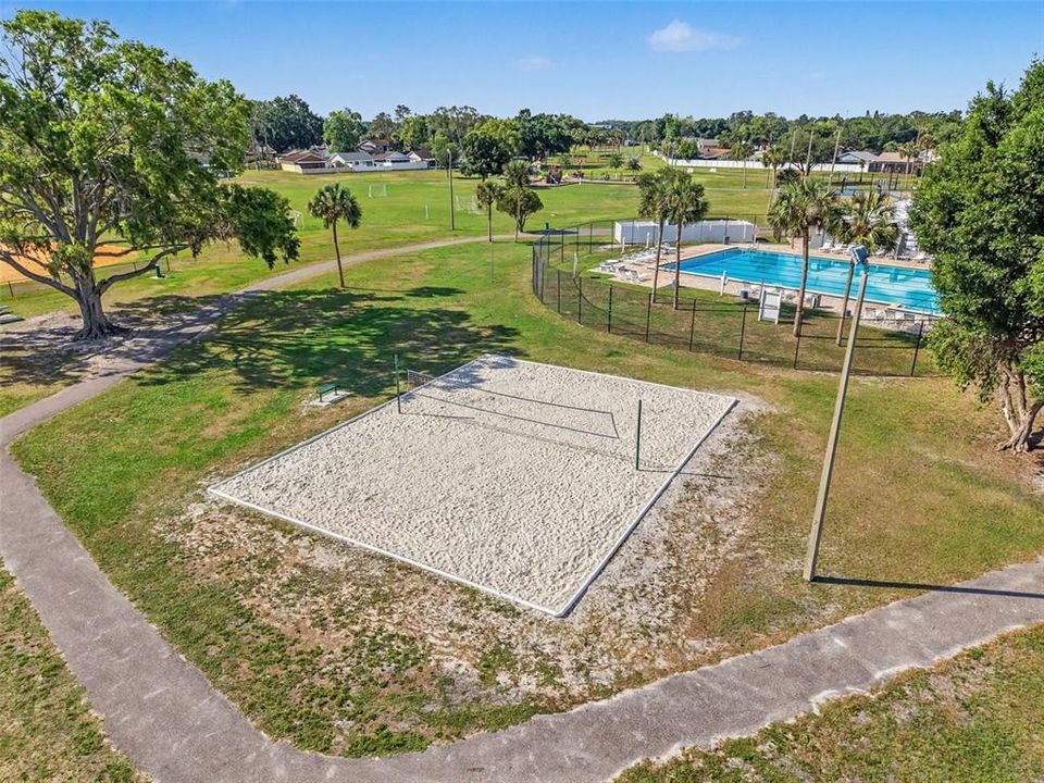 Active With Contract: $310,000 (3 beds, 2 baths, 1278 Square Feet)