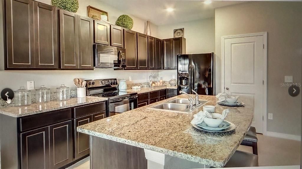 En Venta: $250,000 (3 camas, 2 baños, 1673 Pies cuadrados)