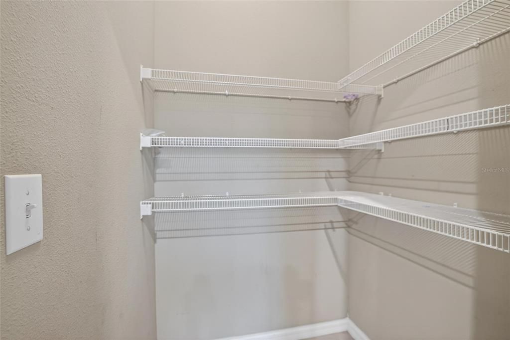 En Venta: $250,000 (3 camas, 2 baños, 1673 Pies cuadrados)