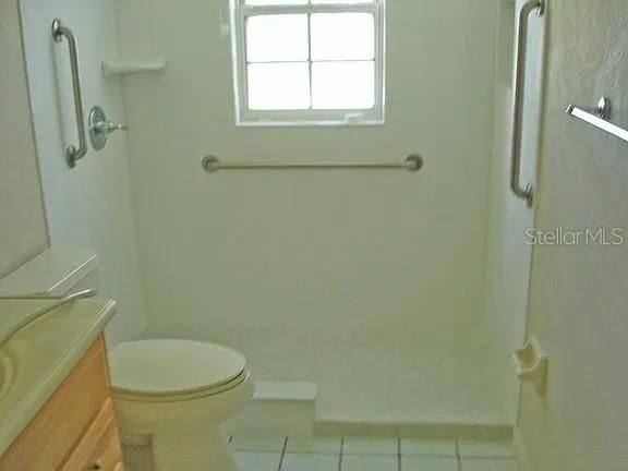 For Sale: $500,000 (4 beds, 2 baths, 2360 Square Feet)