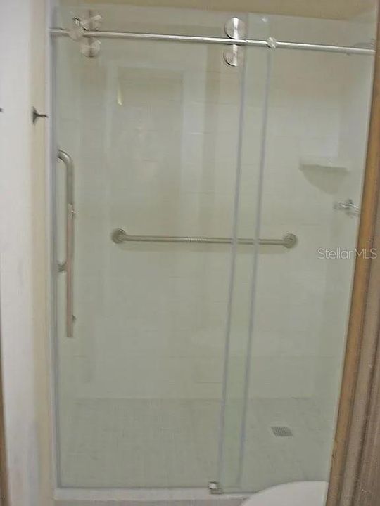 For Sale: $500,000 (4 beds, 2 baths, 2360 Square Feet)