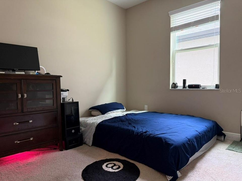 For Sale: $550,000 (4 beds, 3 baths, 2988 Square Feet)