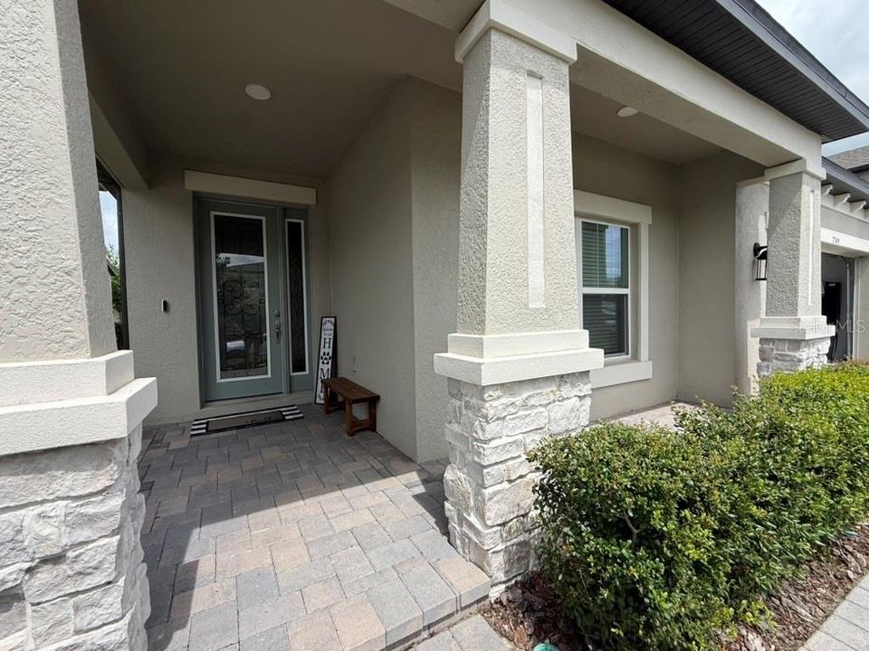 For Sale: $550,000 (4 beds, 3 baths, 2988 Square Feet)