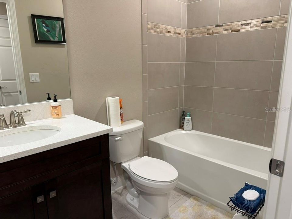 For Sale: $550,000 (4 beds, 3 baths, 2988 Square Feet)