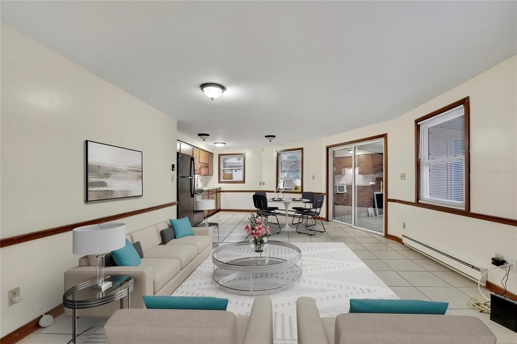 For Sale: $174,900 (2 beds, 1 baths, 930 Square Feet)