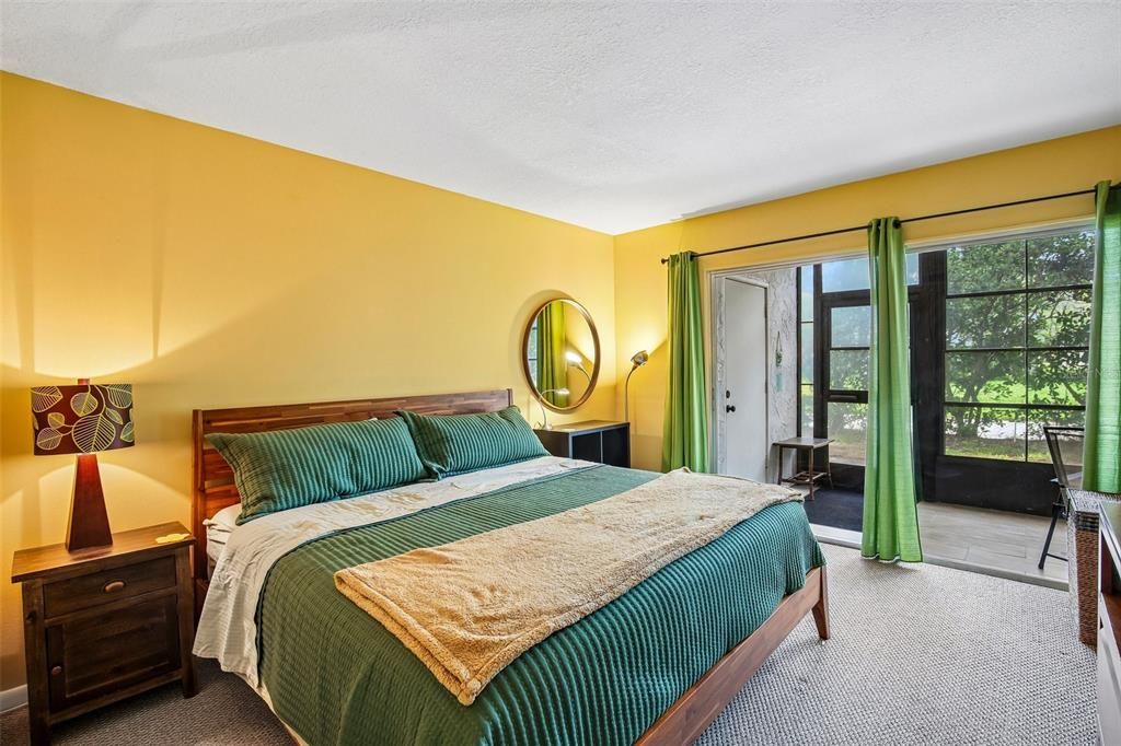 For Sale: $200,000 (2 beds, 2 baths, 980 Square Feet)