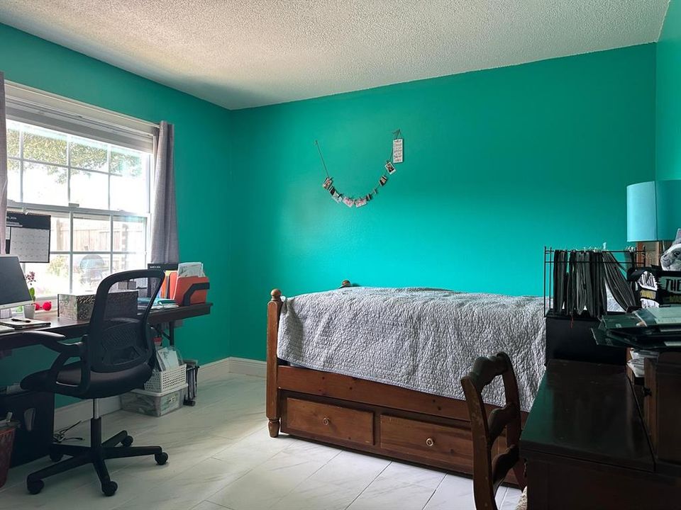 En Renta: $2,200 (3 camas, 2 baños, 1719 Pies cuadrados)