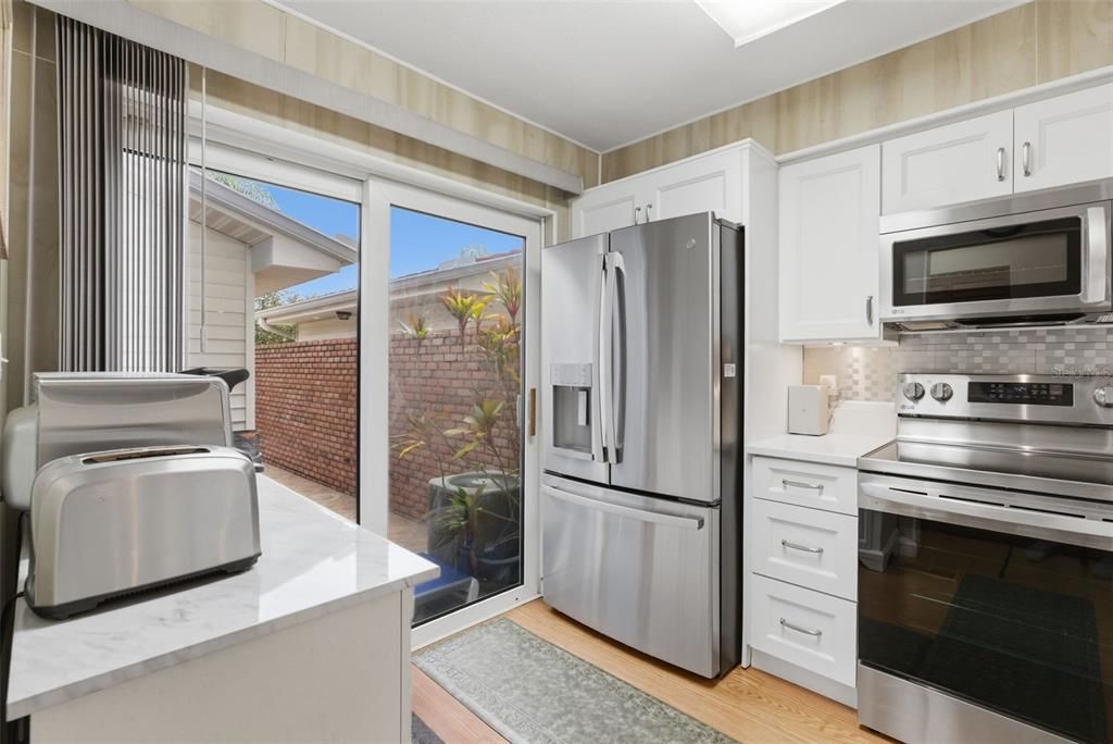 En Venta: $289,000 (2 camas, 2 baños, 1120 Pies cuadrados)