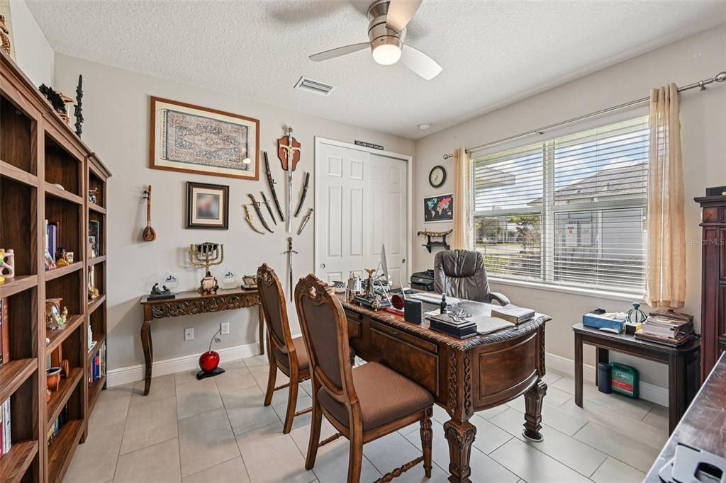 For Sale: $699,000 (3 beds, 2 baths, 2158 Square Feet)