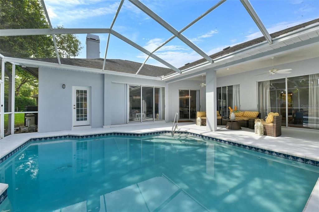 En Venta: $760,000 (4 camas, 3 baños, 2420 Pies cuadrados)