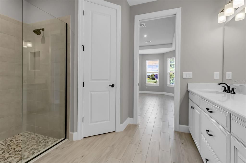 For Rent: $3,500 (2 beds, 2 baths, 1678 Square Feet)