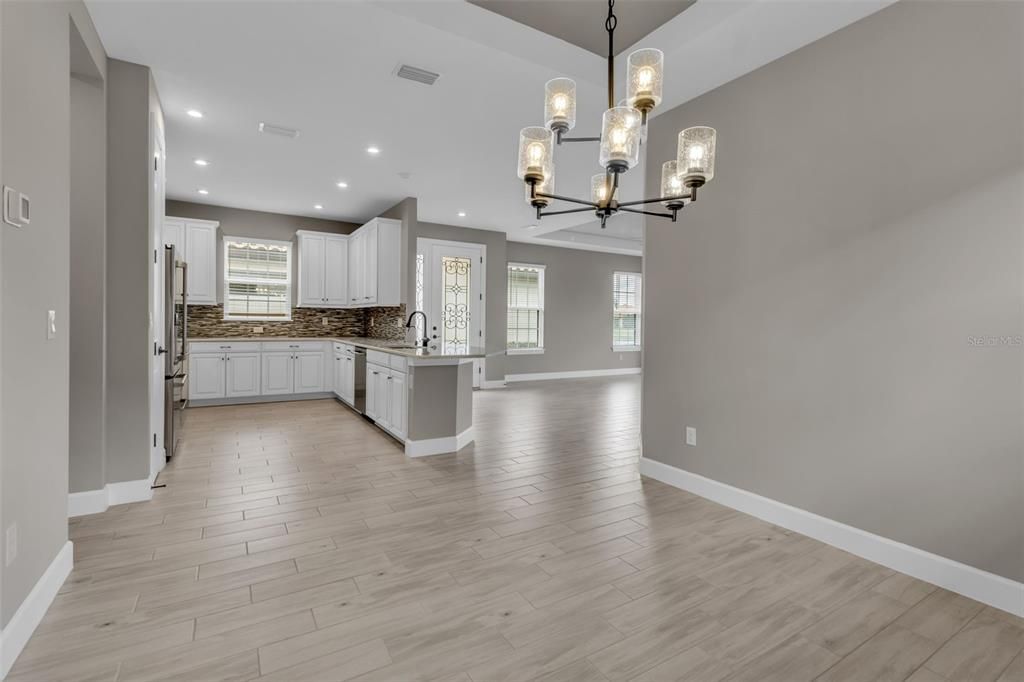 For Rent: $3,500 (2 beds, 2 baths, 1678 Square Feet)