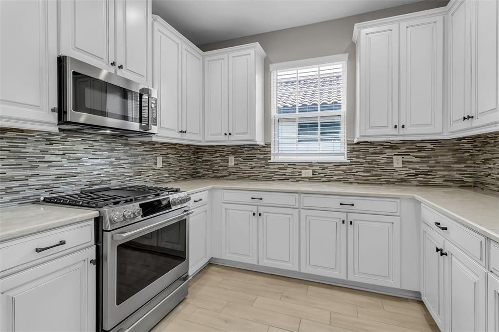 For Rent: $3,500 (2 beds, 2 baths, 1678 Square Feet)