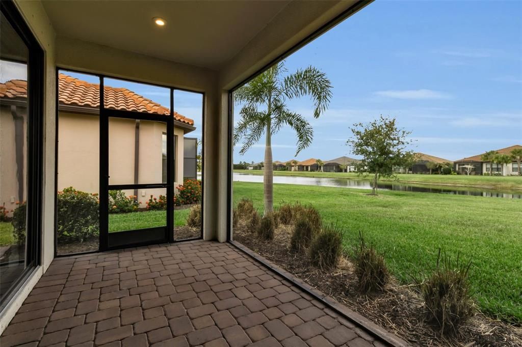 For Rent: $3,500 (2 beds, 2 baths, 1678 Square Feet)