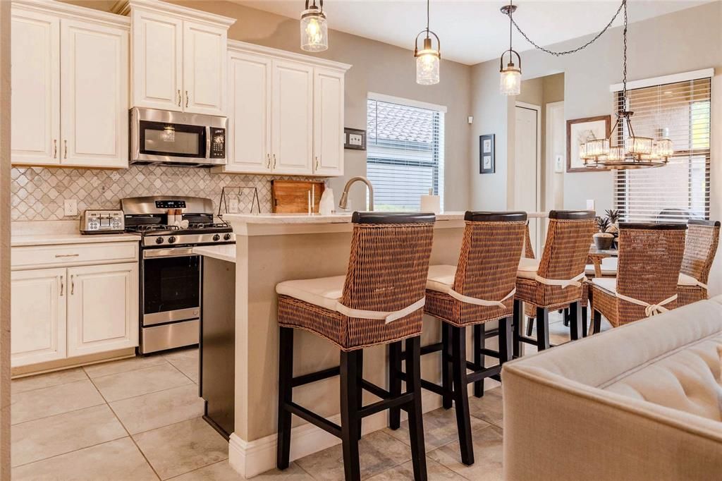 For Rent: $3,500 (3 beds, 2 baths, 2312 Square Feet)