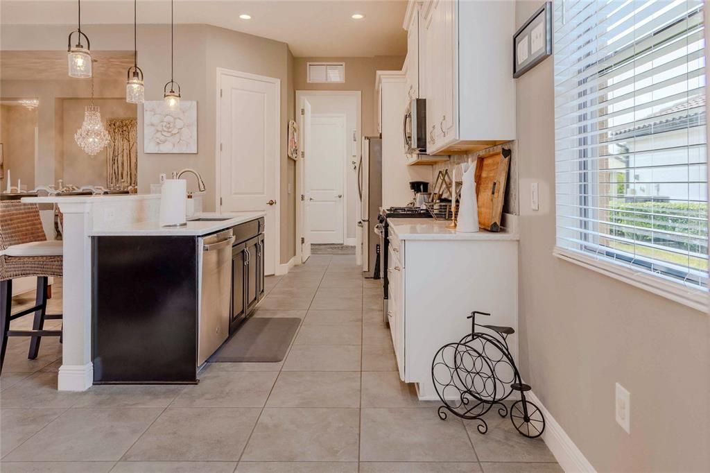 For Rent: $3,500 (3 beds, 2 baths, 2312 Square Feet)